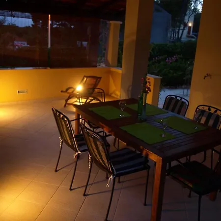 Apartament Mimose *